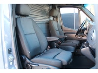 RARE FIND SPRINTER 170 FULL SIZE - 4X4!!! 2022 MERCEDES SPRINTER 2500 - HIGH ROOF -- 4X4 WITH LOW RA... (image 9)