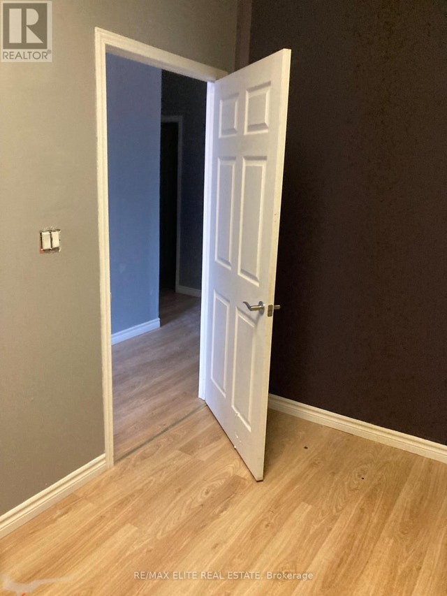 12 155 RIVERGLEN DRIVE (Keswick South), Ontario Commercial