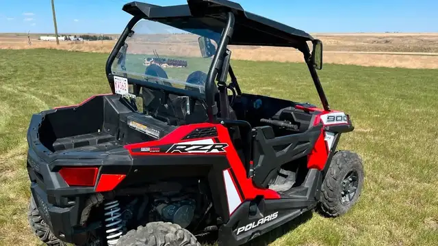 2019 POLARIS RZR 900 EPS (FINANCING AVAILABLE) in ATVs in Saskatoon - Image 3