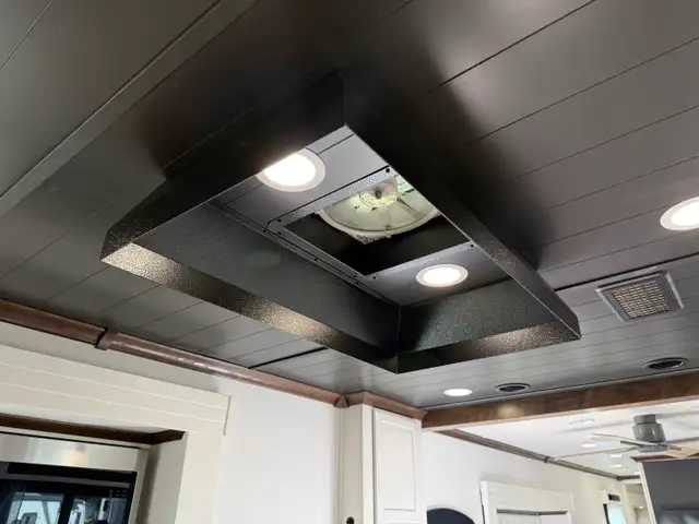 2024 Forest River RIVERSTONE 421 FK in Travel Trailers & Campers in St. Albert - Image 37
