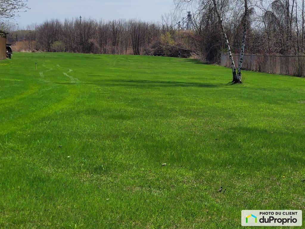 $800,660 - Industrial lot for sale in Contrecoeur — photo 2