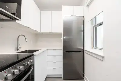 Renovated one bedroom, O'Connor and St Clair Ave E - ID 2753