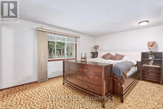 9995 PORT FRANKS ESTATES DRIVE Lambton Shores (Port Franks), Ont in Houses for Sale in Grand Bend - Image 31