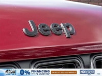 Only 21 Miles! This Jeep Grand Cherokee has a durable Regular Unleaded V-6 3.6 L/220 engine powering... (image 7)