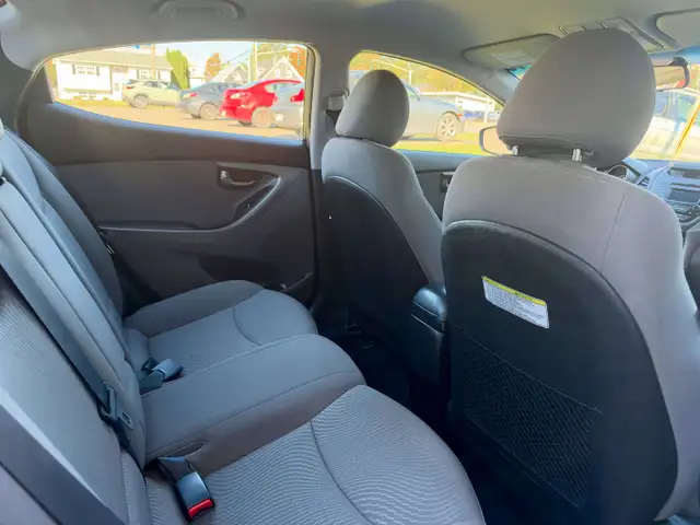 2016 Hyundai ELANTRA L Plus590535801261281282