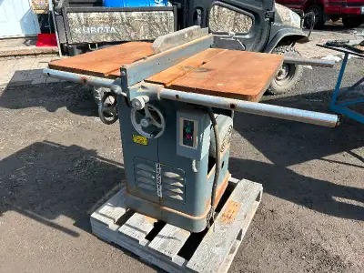 Banc de scie Rockwell 575 volt, View more