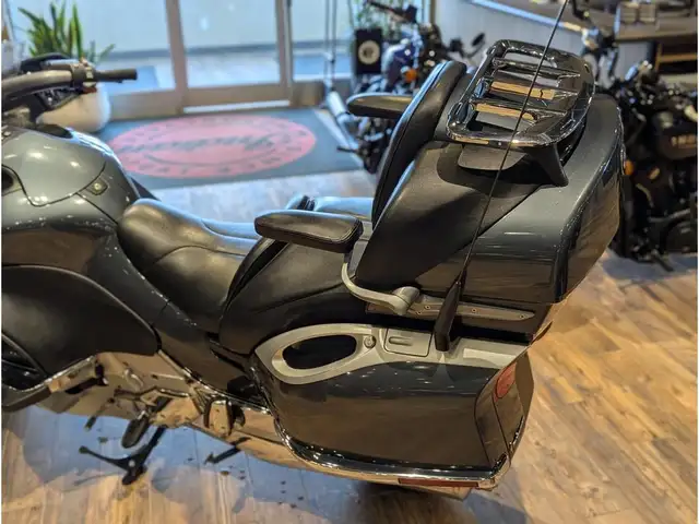 2003 BMW K 1200 LT // Anthracite Metallic in Sport Bikes in Winnipeg - Image 13