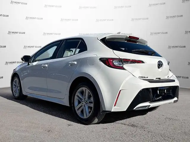 2022 Toyota Corolla Hatchback | Apple Car Play | Android Auto in Cars & Trucks in Ottawa - Image 5