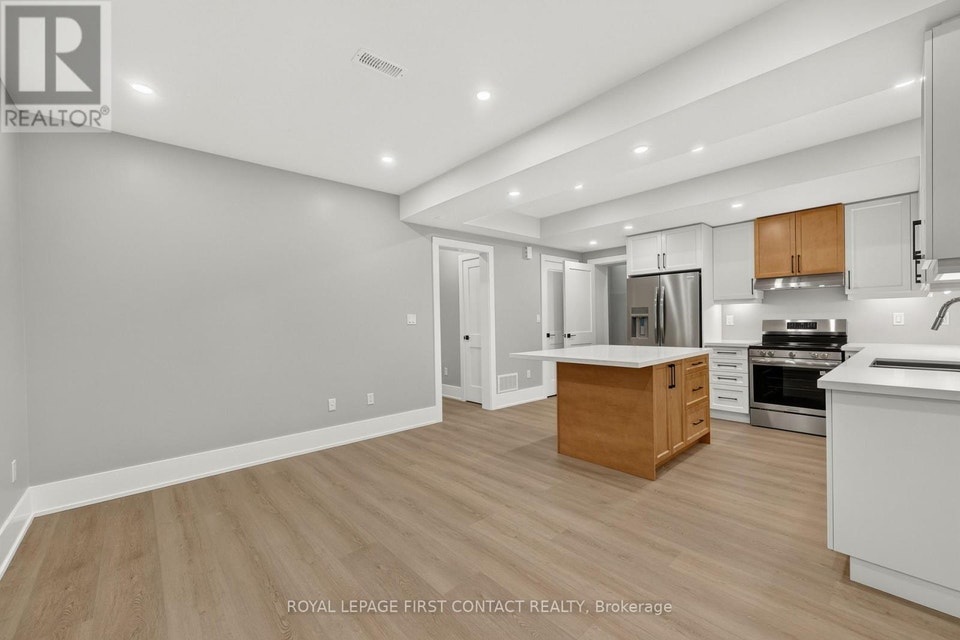 LOWER - 933 7TH LINE Innisfil (Alcona), Ontario 3