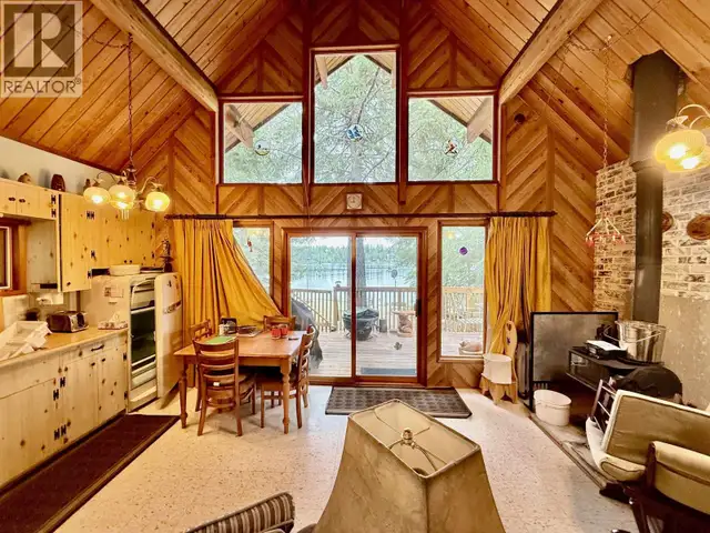 7640 BURGESS ROAD 100 Mile House, British Columbia in Houses for Sale in 100 Mile House - Image 10