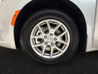Caprice Leatherette Bucket Seats, Remote Start System, Heated Front Seats, Heated Steering Wheel, 10... (image 8)