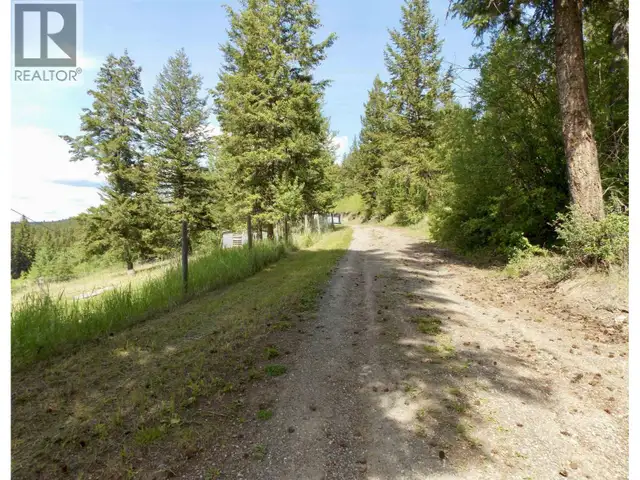 2359 CHIMNEY LAKE ROAD Williams Lake, British Columbia in Houses for Sale in Williams Lake - Image 33