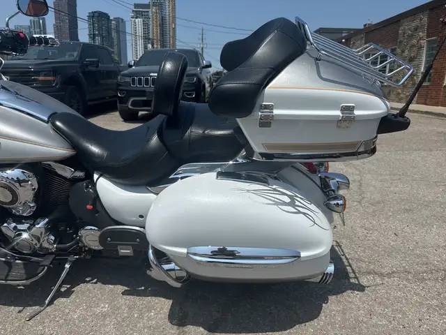 2013 Kawasaki Voyager ~ EXHAUST ~ 1700CC ~ VOYAGER ~ CLEAN BIKE  in Sport Touring in City of Toronto - Image 17