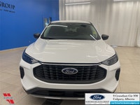 Low Mileage, Apple CarPlay, Android Auto, Power Liftgate, Blind Spot Detection, Lane Keep Assist! As... (image 1)