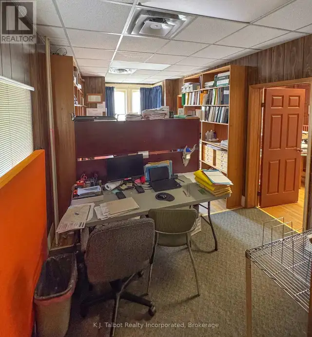 50 NORTH STREET N Goderich (Goderich (Town)), Ontario in Commercial & Office Space for Sale in Grand Bend - Image 9