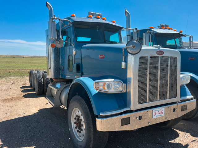 2012 Peterbilt in Heavy Trucks in Lethbridge - Image 2