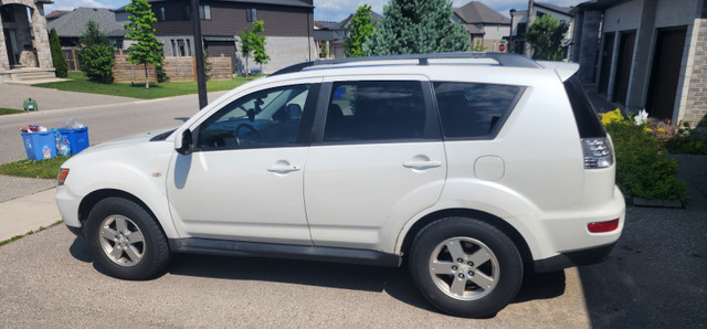 2012 Mitsubishi Outlander for sale - AS IS! in Cars & Trucks in London - Image 4
