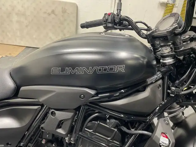 2025 Kawasaki Eliminator 500 SE in Street, Cruisers & Choppers in Calgary - Image 5