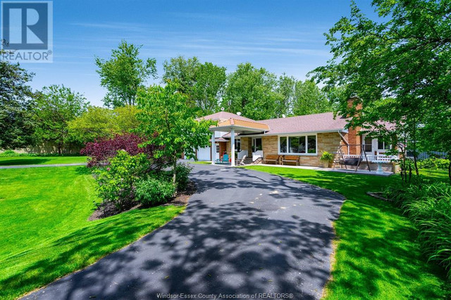 77 Prince Albert STREET North Kingsville, Ontario in Houses for Sale in Leamington - Image 2