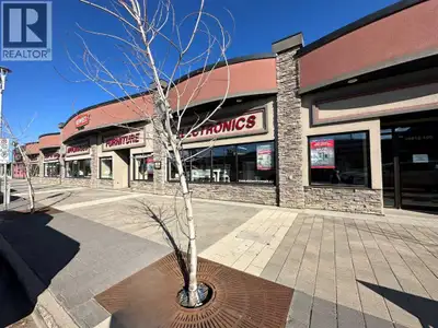 Introducing a gem of a property nestled in the heart of downtown Grande Prairie. With a sprawling 13...