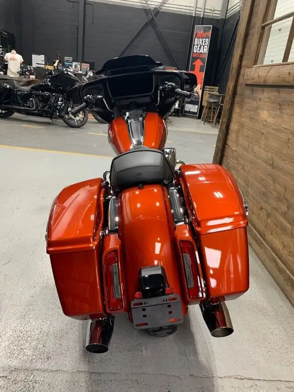 2024 Harley-Davidson Street Glide in Street, Cruisers & Choppers in Oshawa / Durham Region - Image 15