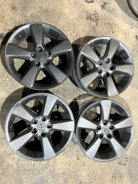 18in OEM Lexus/Toyota Wheels with Tire Pressure Sensors