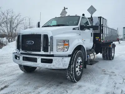 Pump, PTO, Hyd Tank, Fenders, Installed Lifting Capacity at Jib Arm = 15,000 lbs Kargo King - 16' St...