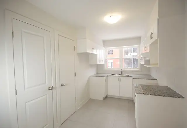 Rosemont Petite-Patrie rue Masson -- 3 ½ Rénové in Long Term Rentals in City of Montréal - Image 3