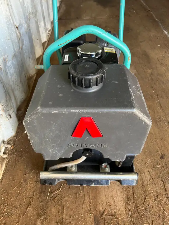 Ammann Plate compactor in Other Business & Industrial in Calgary - Image 6