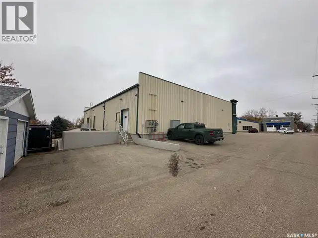 102-124 Main Street Lafleche, Saskatchewan in Commercial & Office Space for Sale in Moose Jaw - Image 6