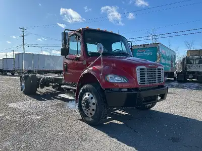 2019 Freightliner M2 2019 FREIGHTLINER M2;Heavy Duty Trucks - Miscellaneous Trucks Penske Location 1...