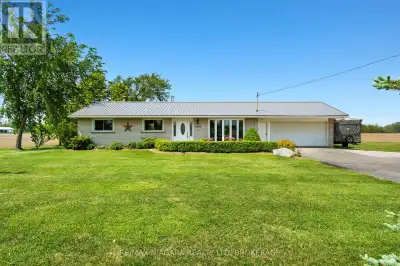 Peaceful Country Living with Modern Comforts 3+1 Bed, 3 Bath Bungalow with In-Law Potential & Detach...