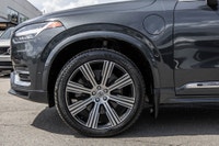 Garantie de 12 mois, kilométrage illimité : Offerte directement par Volvo Cars Canada, elle couvre d... (image 6)