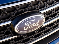 The 2020 Ford Explorer XLT, brings together comfort, technology, and confidence in one stylish SUV.... (image 9)