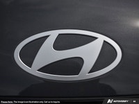 This Hyundai Kona has a dependable Regular Unleaded I-4 2.0 L/122 engine powering this Variable tran... (image 8)