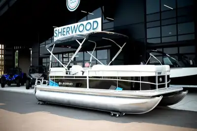 FINANCE PRICE $45,999 INCLUDES MERCURY 90HP ENGINE ADDITIONAL OPTIONS INCLUDE: ALUM PROP MOTOR HP UP...