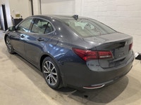 LAcura TLX 2015 V6 AWD MAGS A/C CRUISE BLUETOOTH offert chez AutoStudio 72 à Mirabel présente une ca... (image 1)