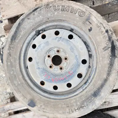 1 SPARE OEM 2018 HYUNDAI SANTA FE RIM T165/90R17 KUMHO TIRE WHEEL TIRE SPECS: Rim Size: 17x7 Bolt Pa...