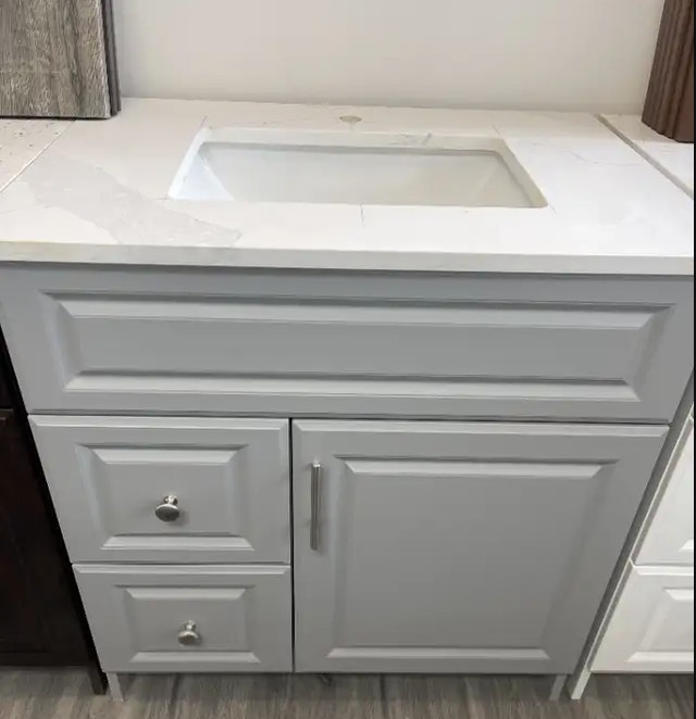 BATHROOM VANITIES !! UNBEATABLE PRICES !! FACTORY DIRECT !!