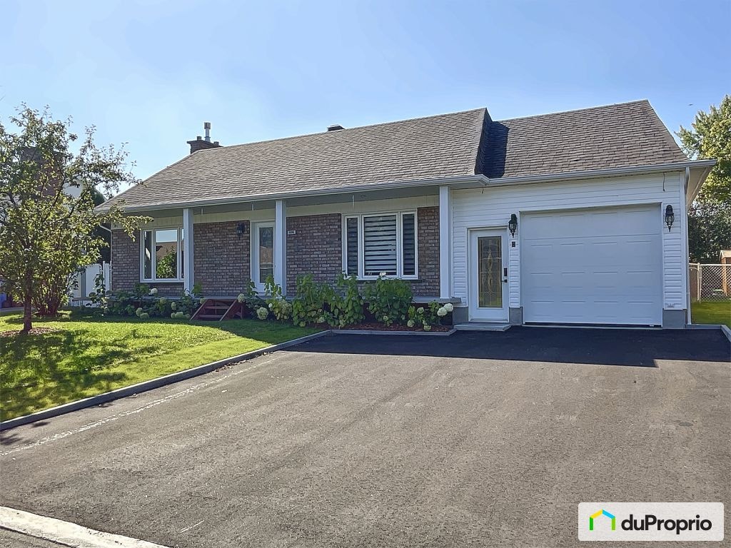 $535,000 - Bungalow for sale in Chicoutimi (Chicoutimi) — photo 2