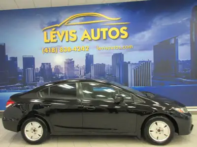 HONDA CIVIC 2014 DX AVEC SEULEMENT 179600 KM CERTIFIÉ ( RAPPORT CARFAX DISPONIBLE ) MOTEUR 1.8 LITRE...