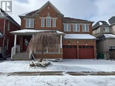 Power of Sale in sought after Churchill Meadows community. Perfect for families and known for its to...