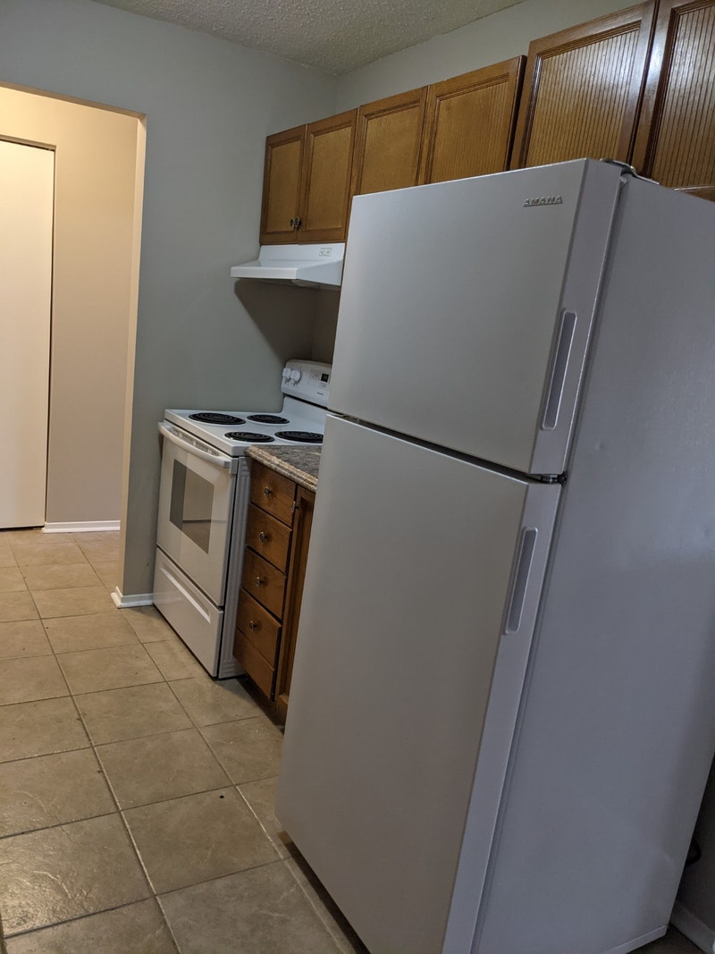 2 bdrm near Tanger Outlets 2 chambres près des Tanger Outlets Long