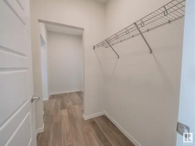 7139 177 AV NW Edmonton, Alberta62863800382593123