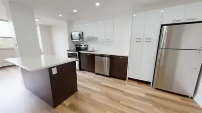 Apartment for Rent at 165 Ontario, Downtown