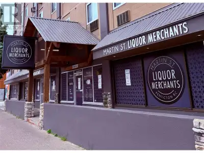 Prime location in north end of Penticton now available. C5 zoning. 4361 sq. ft with over 70' of fron...