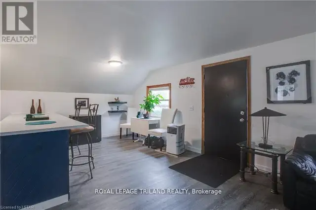 7575 BIDDULPH STREET Lambton Shores (Port Franks), Ontario in Houses for Sale in Grand Bend - Image 41