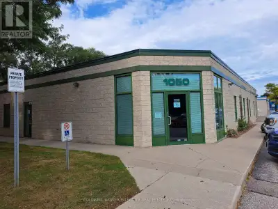 Industrial condo building comprising 4 separately demised units with internal access to all units -...