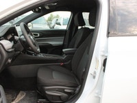 4x4, 2.0L Turbo, Forward Collision Warning with Active Braking, Backup Camera, Active Lane Managemen... (image 7)