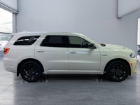 Check out this vehicle's pictures, features, options and specs, and let us know if you have any ques... (image 5)